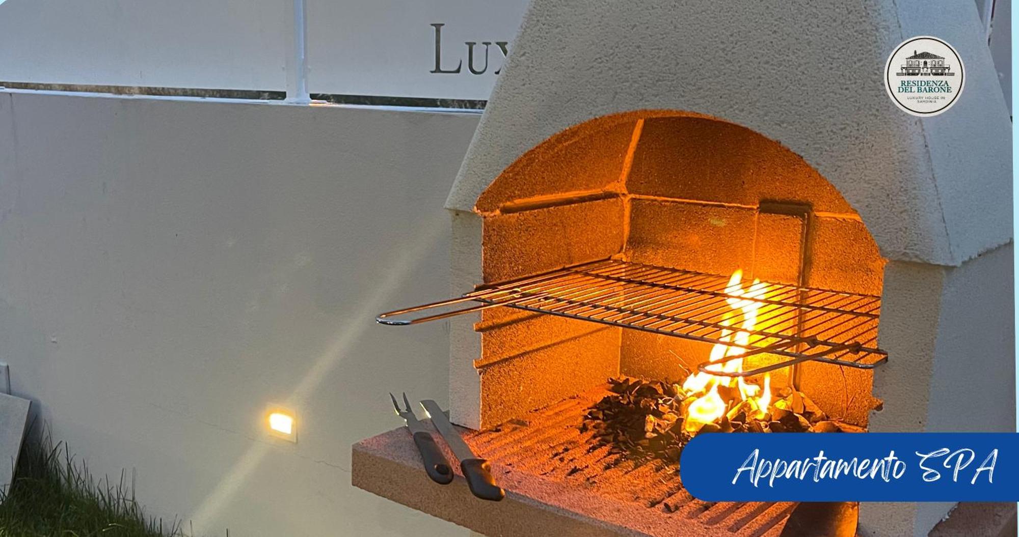 Residenza Del Barone Luxury House - Pula, Sardegna Apartment Екстериор снимка